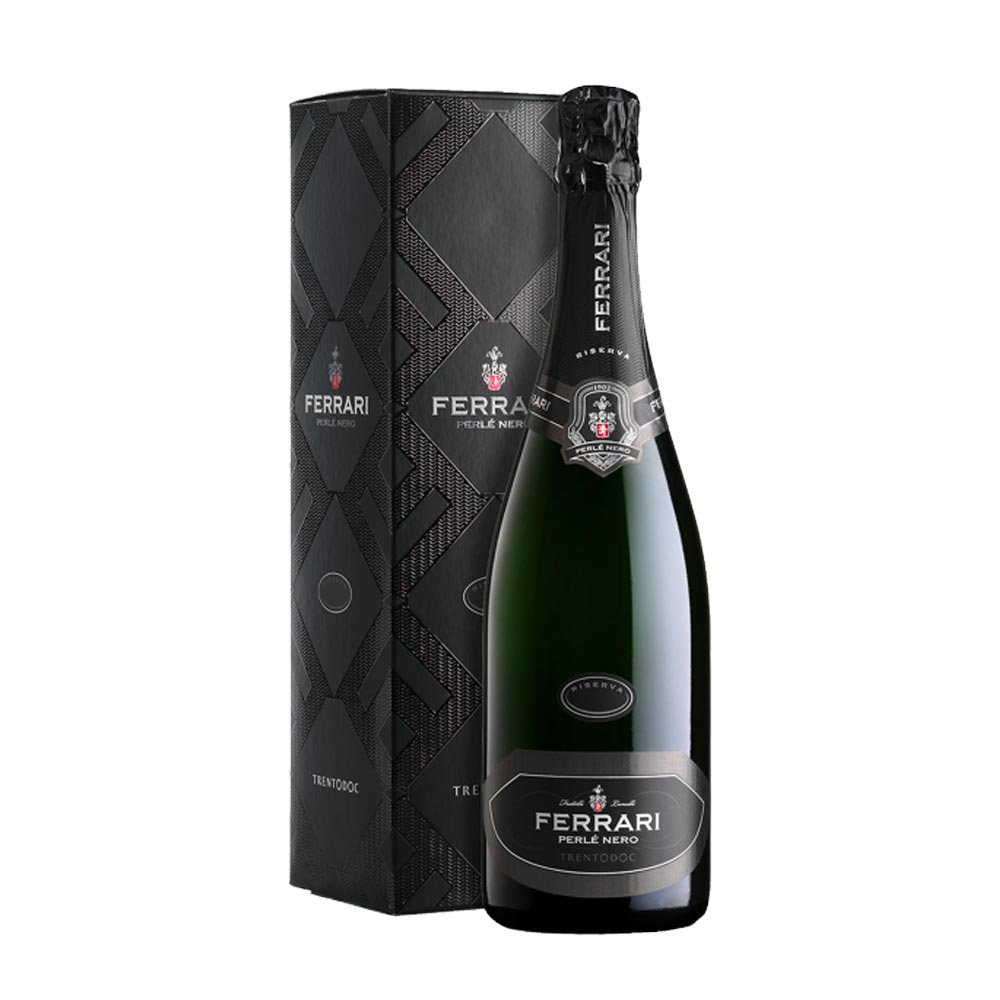 Spumante Ferrari Perlé Nero 2015 Cl 75 Astucciata